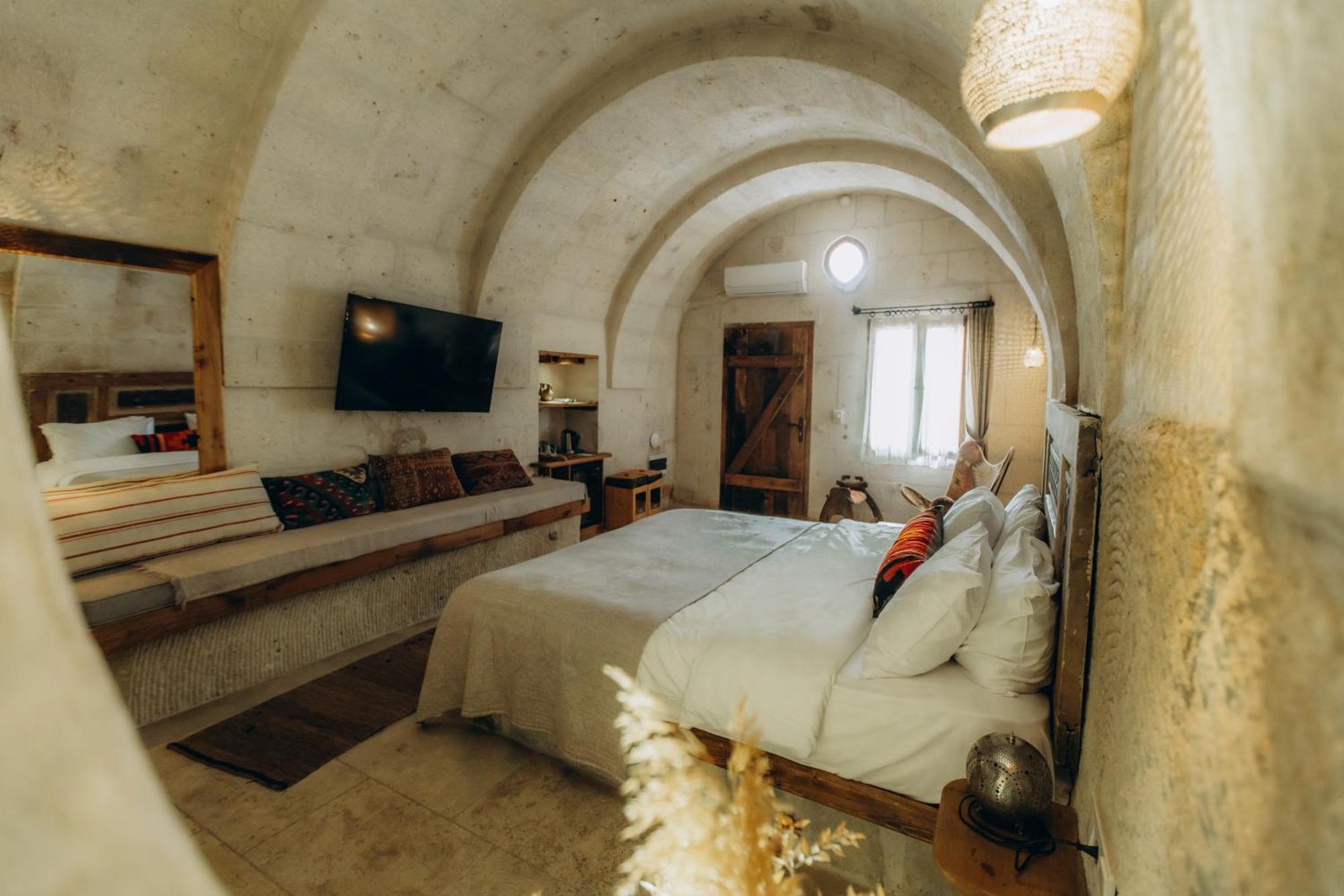 Doda Artisanal Cave Hotel - Adults Only - Невшехир Екстериор снимка